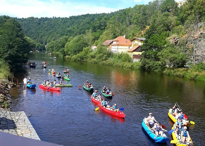 Casa de hóspedes Bella 2*